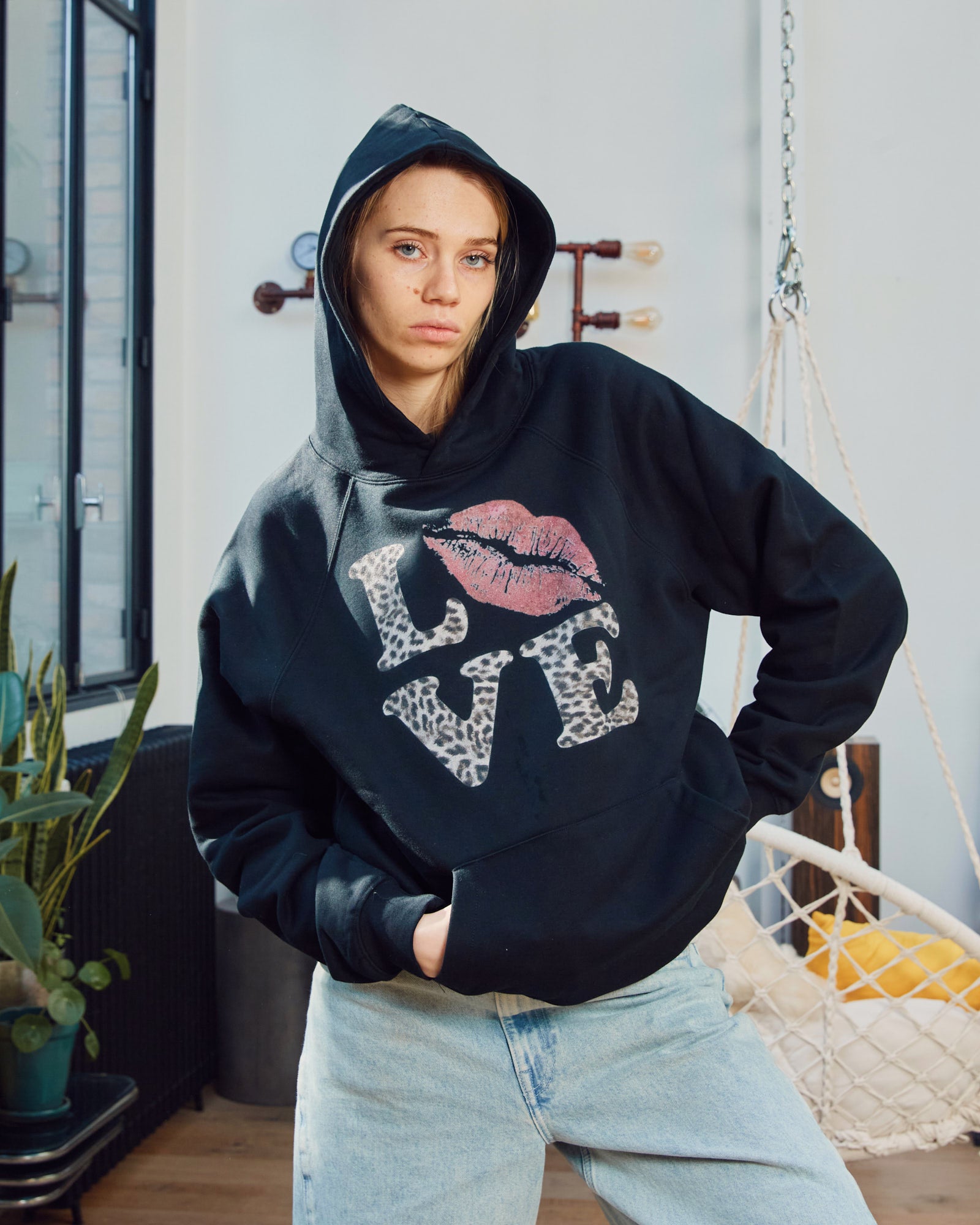 Winter Love Hoodie – Mystic